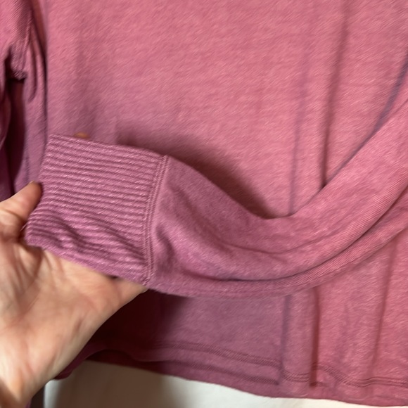 Abercrombie & Fitch Mauve Long Sleeve Sweater - Picture 2 of 4